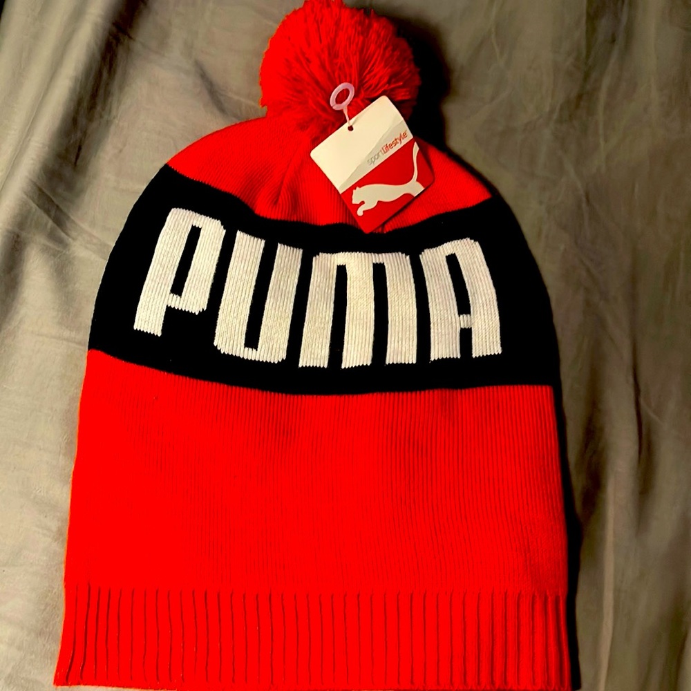 Ribbon Red Black Puma Beanie
